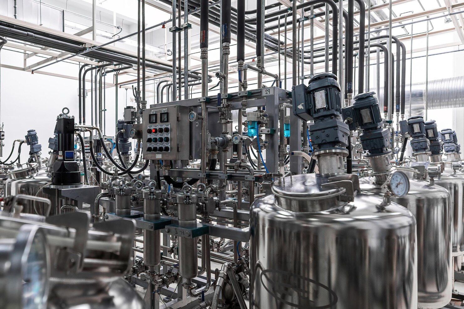 Chemical Mixing Equipment Overview: Modern Mixing Technology in Process Industries